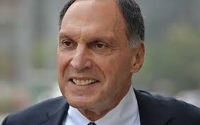 Dick Fuld's Wealth Firm Hires First Wirehouse Advisors