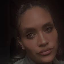 Looking for family photographer with props or location