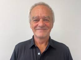 Golf In Golf simulators, passionate work