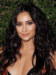We're in the last days of 2014 and that means the countdown to nye is on. 20 New Year S Eve Hair Ideas You Can Wear From Office To Party Self