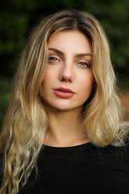 Sarah Brooks - Filmmakers