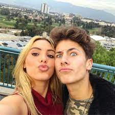 It's not a strange thing when people assumed that this pair was dating, as lele and juanpa were often seen hanging out and going on vacations together. Zuripons Cute Couples Guy Best Friend Best Friend Goals