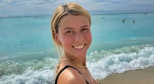 Hawk Tuah Girl' Hailey Welch is Back Desperately Extending Her 15 Minutes  of Fame with Steamy Exclusive Content Promo