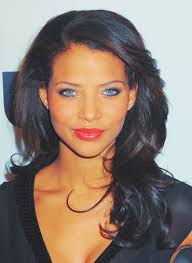 Beautiful Black Actresses In Their 20s Pin By John Fall On Multi Cultures Beautiful Eyes Black Wavy Hair Most Beautiful Eyes