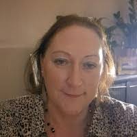 Louise Best's Instagram, Twitter & Facebook