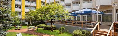 Das hotel liegt in praktischer lage in münchen, in 5. Hotels In Munchen Holiday Inn Munchen Sud