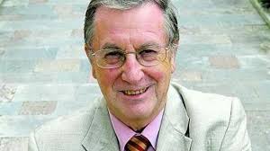 La Ingeniería Química le debe el ser titulación a Javier Solana y a  Rubalcaba»