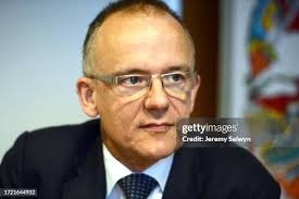 483 Mark Selwyn Stock Photos, High-Res Pictures, and Images