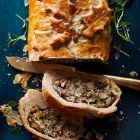 Mushroom Chestnut Wellington In 2021 Vegetarian Christmas Dinner Stuffed Mushrooms Wellington Food