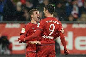 Ten błysk udowadnia, że jest rasowym napastnikiem do strzelania wielu bramek dla bvb. Lewandowski Raz Lewandowski Dwa W Niemczech Lepszego Strzelca Juz Nie Ma Bayern Munich Bayern Lewandowski