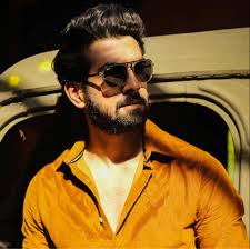 Soumyadeep Mukherjee updated his profile picture.