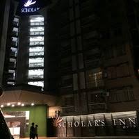 The hotel is only 30 minutes away from johor premium outlet, 20 minutes from senai international airport, 15 minutes from sri putri bus station, 45 minutes from legoland and puteri harbour family theme park. Scholars Inn Gostinica