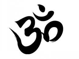 Om hay aum là một lời kinh trong tiếng phạn được tôn kính ở tôn giáo phương đông như ấn độ giáo, kỳ na giáo và phật giáo. Hinh XÄƒm Chá»¯ Tam ThÆ° Phap