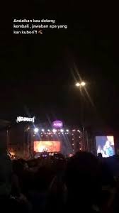 Pin Oleh Alfa Maijesesary Di Videos Lirik Lagu Lagu Buku Film