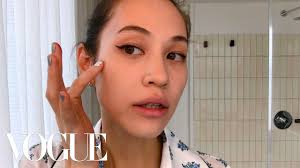Apr 02, 2021 · verse 3: Saweetie S Energy Boosting Skin Care Routine Beauty Secrets Vogue Youtube