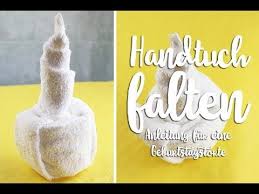Kennen Sie Diese Hubsch Gefalteten Handtucher Im Hotel Wir Zeigen Ihnen Eine Auswahl Kreativer Techniken Handtuch Falten Kleiderschrankorganisation Handtucher