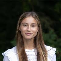 Tessa Tinney's Instagram, Twitter & Facebook