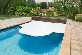 Siamo ben lieti di confrontarci per tecnologia e prezzo. Coperture Per Le Piscine Interrate E Fuori Terra Solaris