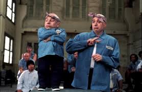 Deprived of his seduction fluid, powers is forced to use a time gate of the british intelligence to have the mojo back and fight against dr. Austin Powers Dr Evil And Mini Me Movie Fanatic