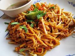 Lama tak goreng mee hoon untuk sarapan pagi. Resepi Mee Hoon Goreng Tomyam Ala Thai