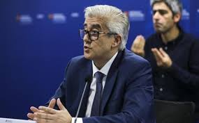 A medida, ainda a ser votada no parlamento. Governo Afasta Possibilidade De Um Novo Confinamento Coronavirus Jornal De Negocios