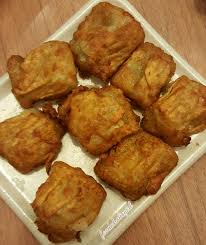 Who doesn't like fried wonton a.k.a pangsit goreng ala bakmi gm? Bakmi Gm Foodaholicgirl