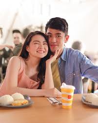 Barbie Forteza and David Licauco #BarDa for Mcdonald's @mcdo_ph 🍟  @barbaraforteza #StyledByJanra Makeup by @toniaviles Hair by  @fhaty_mercado05 Styled by @janra_ Makeup assistant @moster_manilyn  @gorgeousamakeupstudio Styling Associate @khaylelimson ...