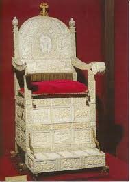 Ivory Bizantien Throne Of Russia From Constantinople The Throne Alexandra Used During Her And Tsar Nicholas Coron Byzantine Art Medieval Furniture Throne Chair
