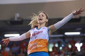 She currently defends sollys/osasco and represents the brazilian. Libero Da Selecao Camila Brait E Contratada Por Agencia De Modelos Torcedores Noticias Sobre Futebol Games E Outros Esportes
