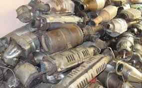 How are catalytic converters priced if they cannot be priced by weight? How Much Platinum Is In A Catalytic Converter Reclaim Recycle And Sell Your Precious Metal Scrap