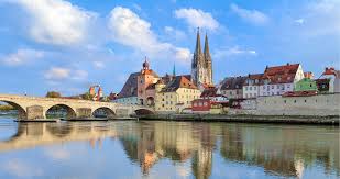Sie wollen sich beruflich weiterqualifizieren oder neu orientieren? Port Adventures Regensburg Germany Frosch Travel