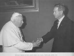 3 iunie 1963 (81 de ani) palatul apostolic, vatican. Papa Ioan Paul Al Ii Lea È™i Papa Ioan Al Xxiii Lea SanctificaÈ›i Familia RegalÄƒ A Romaniei Royal Family Of Romania