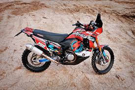 Cette fiche produit a été automatiquement traduite. First Look Honda Africa Twin Rally Race Kit From Boano