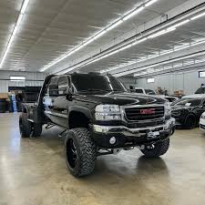 Image result for Black 2006 Sierra
