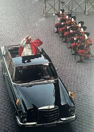 Pin By Mbenz Expert On Mercedes Classic Mercedes Mercedes Benz Amg Mercedes Benz