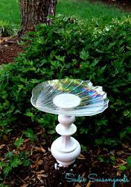 Bright Idea Lamp Bird Bath Diy Bird Bath Bird Bath Glass Bird Bath