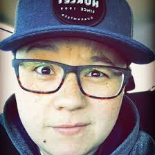 Alyssa Hoadley (acehoadley)