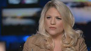 The finale of dirty john is pretty surprising and dramatic, and viewers might wonder if the conclusion really happened. Woman Who Killed Real Life Dirty John Channeled Walking Dead When He Attacked How She S Doing Today Abc News