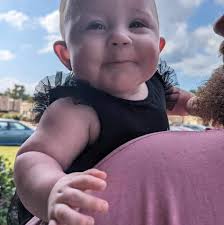 Rainbow sickness 🌈 ✂️ People… it's a statue puking rainbows. Nothing more  nothing less. I am absolutely not homophobic!