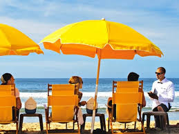 Find the perfect santa monica beach stock photos and editorial news pictures from getty images. Hire A Beach Butler On Santa Monica Beach Because L A Conde Nast Traveler