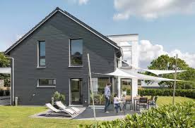 Die firma schwörerhaus kg ist. Schworerhaus Individuell Geplantes Aktionshaus Schworerhaus Anbieter Fertighauswelt De