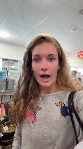 AHHHH @SCOUT JACKPOT AT @HomeGoods 🎰🤗🐶😍 #scout #dachshund  #dachshundfinds #boop #dachshundsoftiktok #homegoods