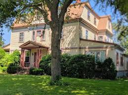 127 Hawthorn St New Bedford Ma 02740 Mls 72530214 Zillow New Bedford Bedford Old Houses