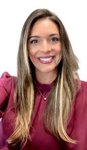 Valerie Bender's Instagram, Twitter & Facebook