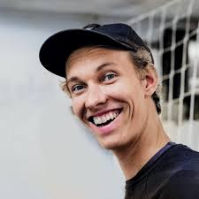 Découvrez Elmore Surfboards membre du shapersclub