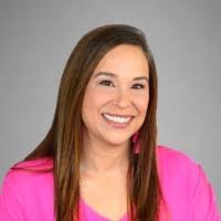 Travis Bee's Instagram, Twitter & Facebook