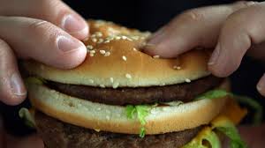 Food database and calorie counter. Les Salades Du Mcdonald S Sont Plus Caloriques Que Ses Big Mac Gq France