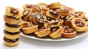 Mini Tartelettes Les Krumchy De Christophe Michalak Mini Tarte Recettes De Cuisine Tartelettes Au Chocolat
