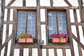 Visiter La Ville De Troyes Un Couple En Vadrouille En 2020 Pan De Bois Architecture Interieure Ville France
