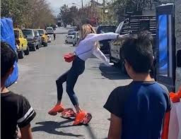 28 de diciembre de 1987), es un político, abogado y financiero mexicano, militante del partido movimiento ciudadano. Mariana Rodriguez Cae En Campana De Samuel Garcia Y Es Viral El Siglo De Torreon Toysmatrix